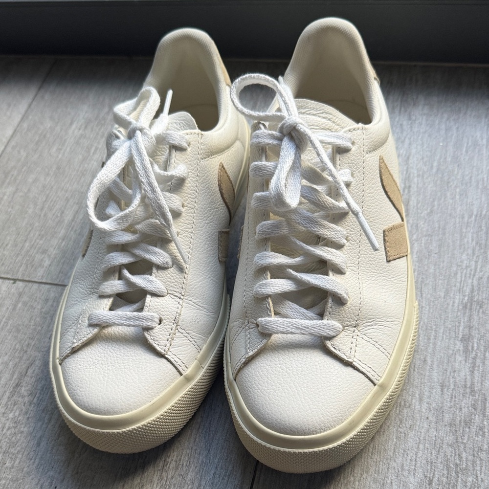 Veja CAMPO LEATHER WHITE NATURAL
 Sneakers Running Shoes US 6 EUR 37 - Picture 3 of 10